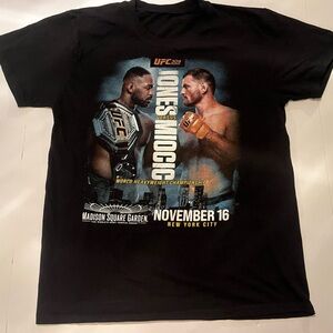 UFC 2018 Jones Miocic, New York City, Black, Sized medium